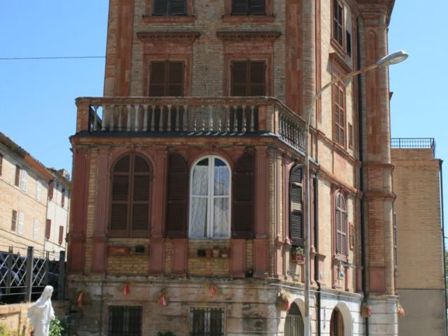 Villa Indipendente in vendita a Marche, Fermo