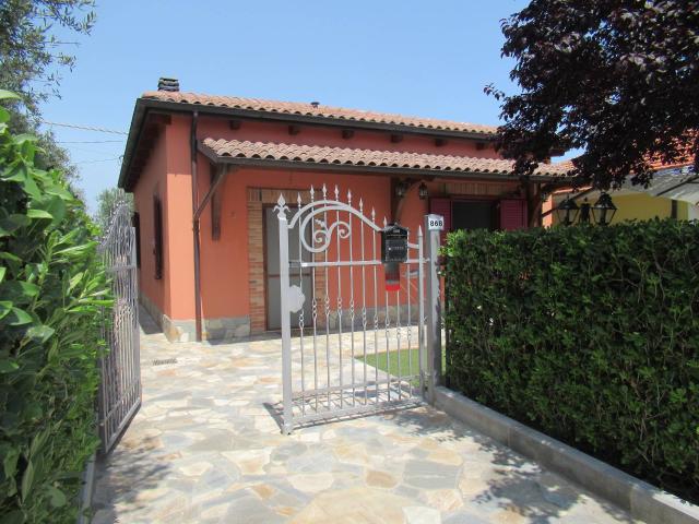 Villa Indipendente in vendita a Pianella, Abruzzo