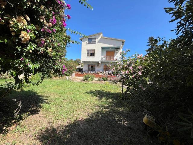 Villa Indipendente in vendita a Sant'Andrea, Quartu Sant'elena