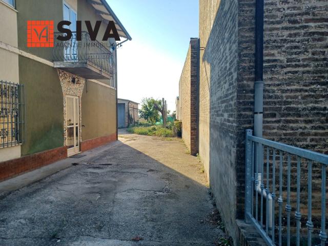 Villa Indipendente in vendita a San Bartolo, Ravenna