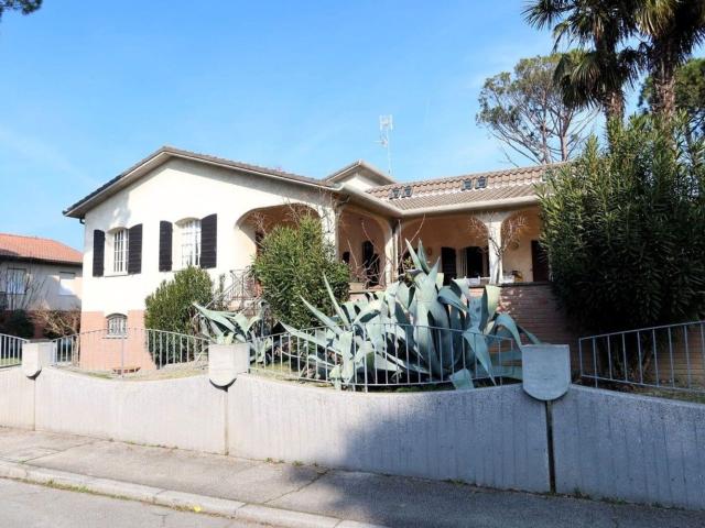 Villa Indipendente in vendita a Santo Stefano, Ravenna