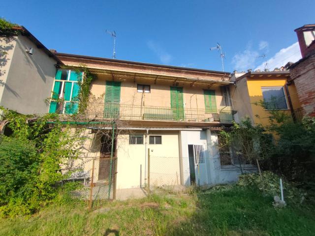 Villa Indipendente in vendita a Rivanazzano, Lombardia