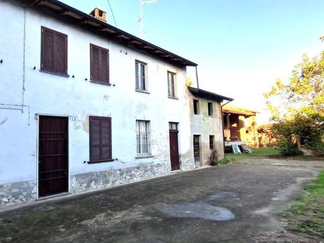 Villa Indipendente in vendita a Robecco Pavese, Lombardia