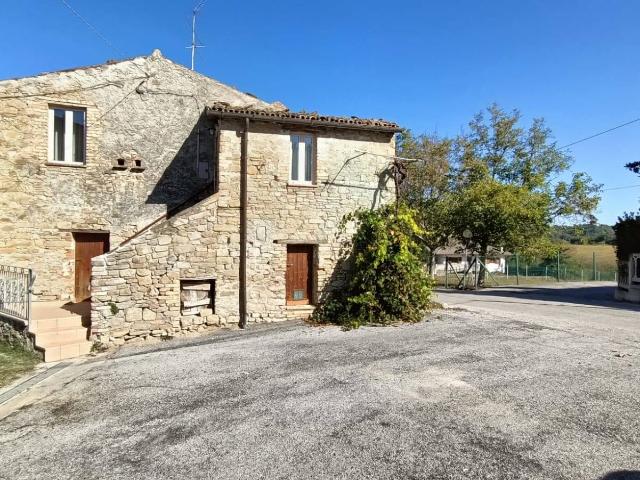 Villa Indipendente in vendita a Marche, Ascoli Piceno
