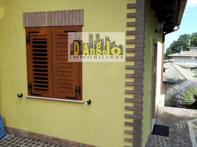 Villa Indipendente in vendita a Marche, Ascoli Piceno