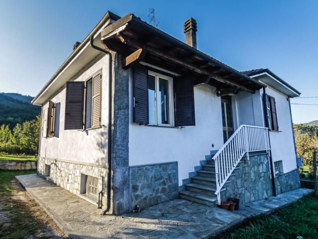 Villa Indipendente in vendita a Piemonte, Cuneo