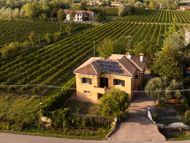 Villa Indipendente in vendita a Sant'Andrea di Barbarana, San Biagio di Callalta