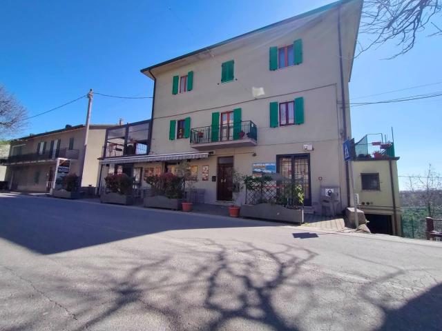 Villa Indipendente in vendita a San Venanzo, Umbria