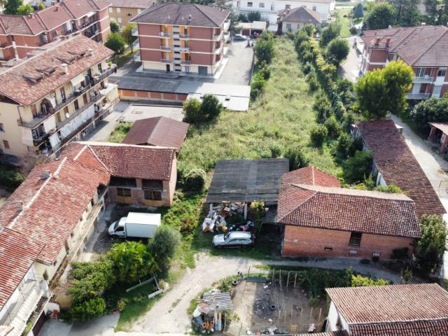 Villa Indipendente in vendita a Borgo, Santa Vittoria d'Alba