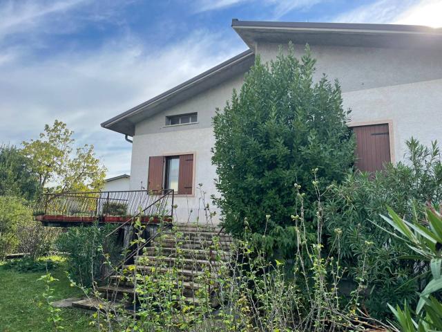Villa Indipendente in vendita a Domegliara, Sant'ambrogio Di