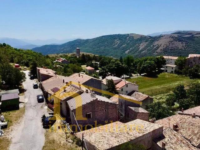 Villa Indipendente in vendita a Santo Stefano Di Sessanio, Abruzzo