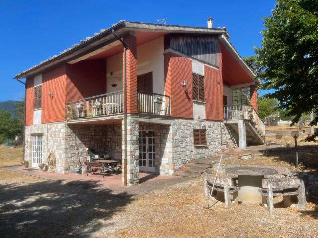 Villa Indipendente in vendita a Marche, Ancona