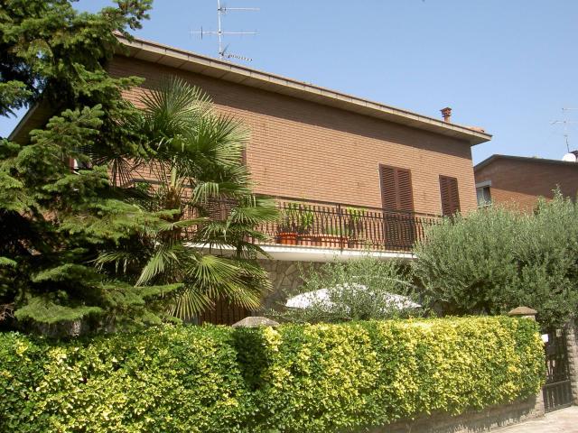 Villa Indipendente in vendita a Unione dei comuni del Distretto Ceramico, Sassuolo