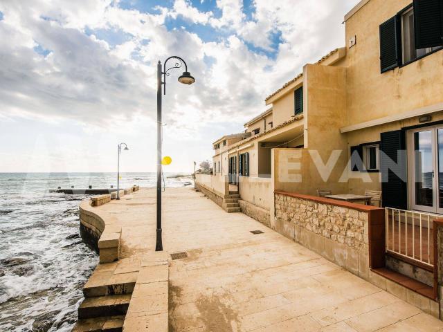 Villa Indipendente in vendita a Sampieri, Scicli