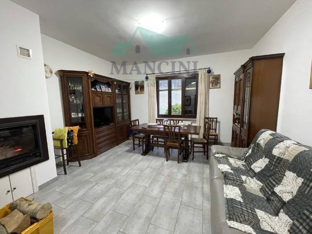 Villa Indipendente in vendita a Marche, Ancona