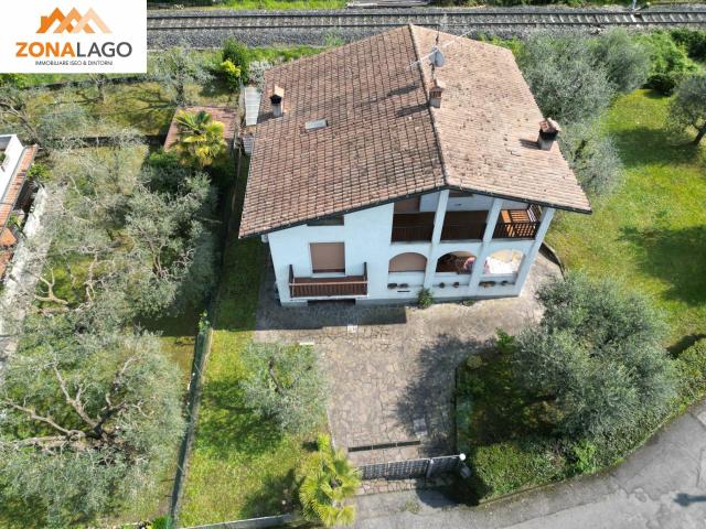 Villa Indipendente in vendita a Comunità montana del Sebino bresciano, Sulzano