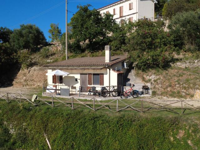 Villa Indipendente in vendita a Terni, Umbria