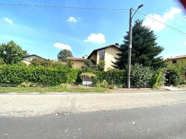 Villa Indipendente in vendita a Verrua Po, Lombardia