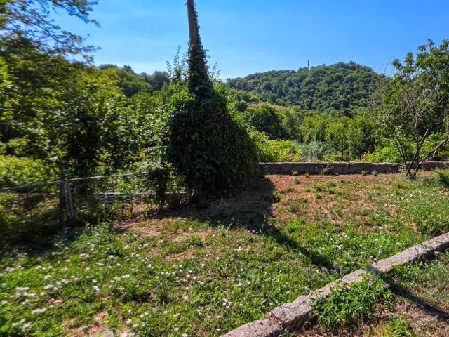 Villa Indipendente in vendita a Stella, Liguria