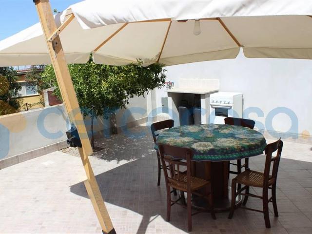 Villa Indipendente in affitto a Torrenova, Sicilia