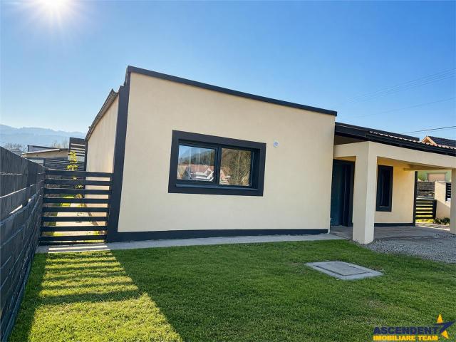 Casă închirieri în Zizin, Tărlungeni