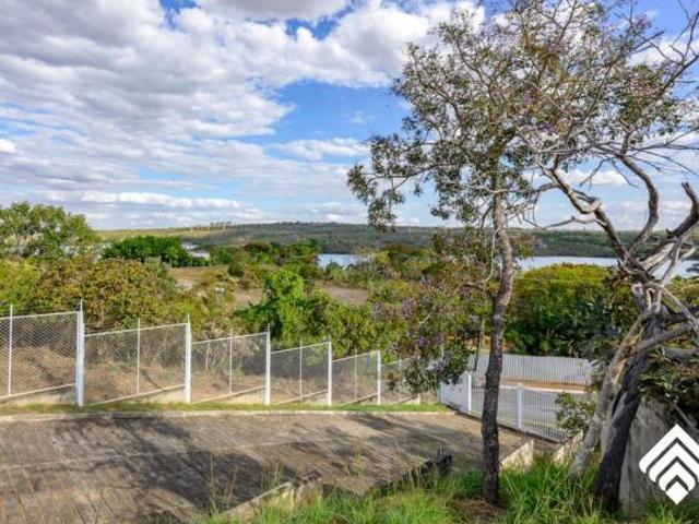 Casa venda em Lago Norte, Região Geográfica Intermediária do Distrito Federal