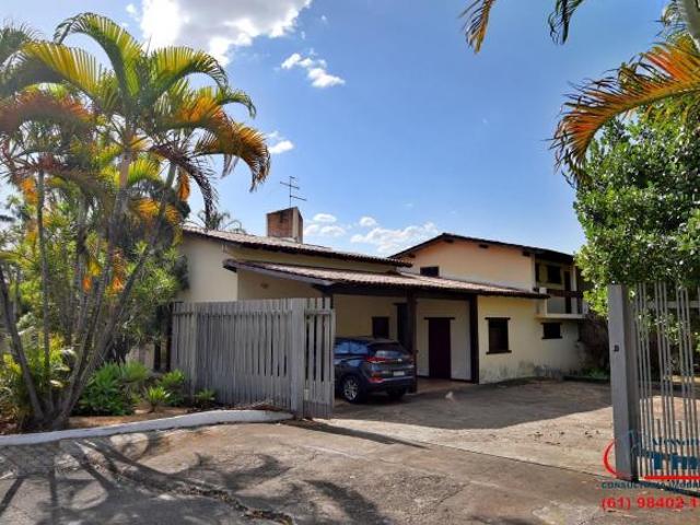 Casa venda em Região Geográfica Imediata do Distrito Federal, Região Integrada de Desenvolvimento do Distrito Federal e Entorno