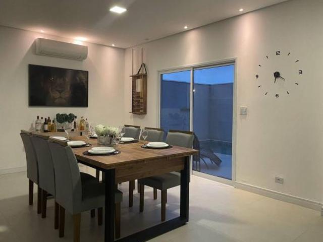 Apartamento venda em Região Imediata de São José dos Campos, Região Metropolitana do Vale do Paraíba e Litoral Norte