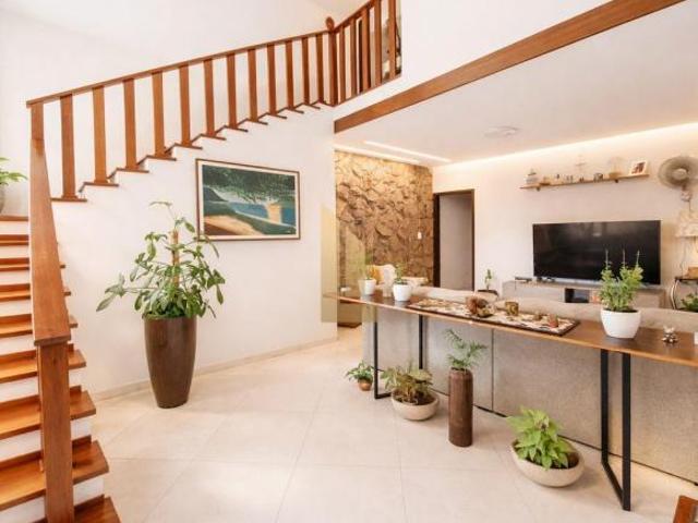 Casa venda em Região Imediata de São José dos Campos, Região Metropolitana do Vale do Paraíba e Litoral Norte