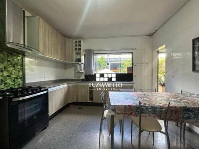 Casa venda em Região Geográfica Imediata do Distrito Federal, Região Integrada de Desenvolvimento do Distrito Federal e Entorno