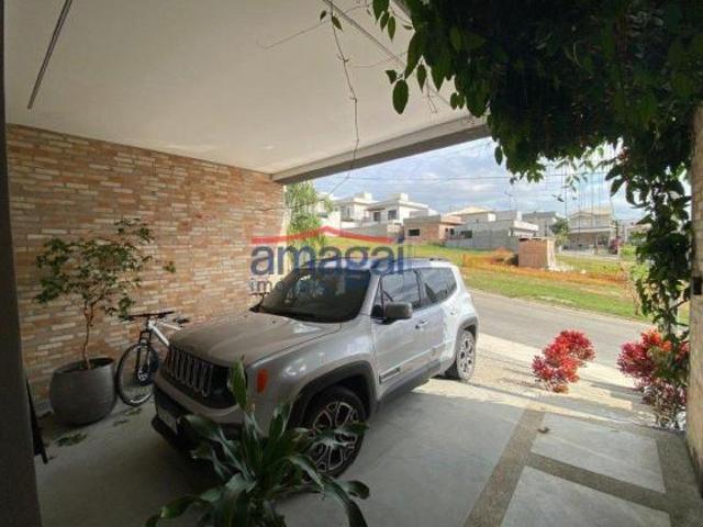 Casa venda em Região Imediata de São José dos Campos, Região Metropolitana do Vale do Paraíba e Litoral Norte