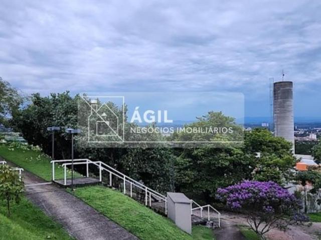 Casa venda em Região Imediata de São José dos Campos, Região Metropolitana do Vale do Paraíba e Litoral Norte