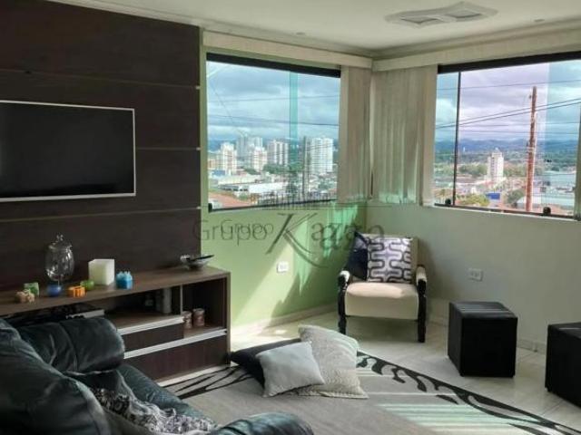 Casa venda em Região Imediata de São José dos Campos, Região Metropolitana do Vale do Paraíba e Litoral Norte