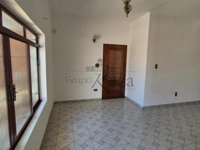 Casa venda em Jardim Guarani, Jacareí