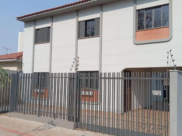 Casa aluguel em Arapongas, Região Geográfica Intermediária de Londrina