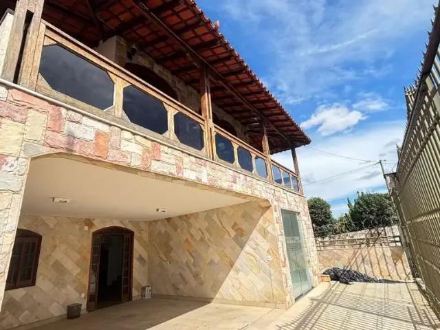 Casa aluguel em Região Geográfica Imediata de Belo Horizonte, Região Metropolitana de Belo Horizonte