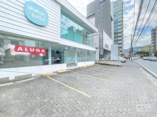 Casa aluguel em Região Geográfica Imediata de Blumenau, Blumenau