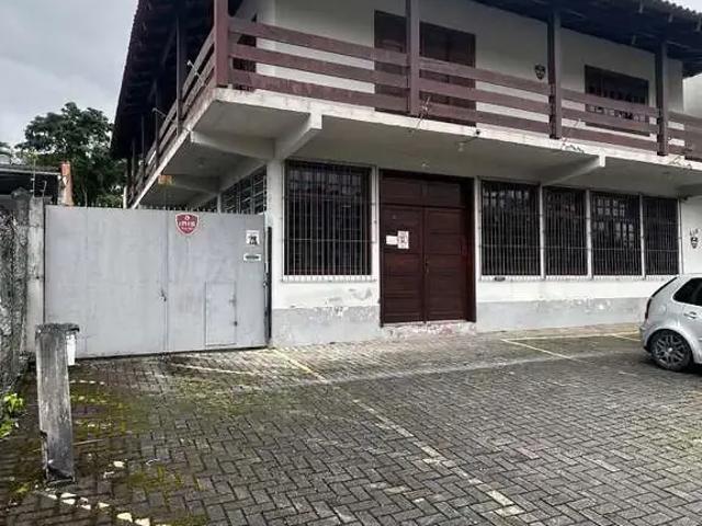 Casa aluguel em Região Geográfica Imediata de Blumenau, Blumenau