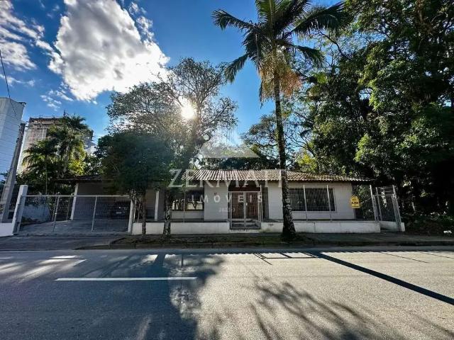 Casa aluguel em Região Geográfica Imediata de Blumenau, Blumenau
