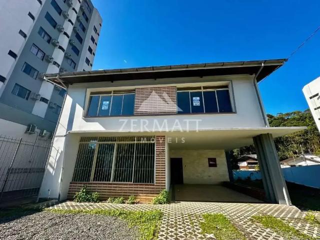 Casa aluguel em Região Geográfica Imediata de Blumenau, Blumenau