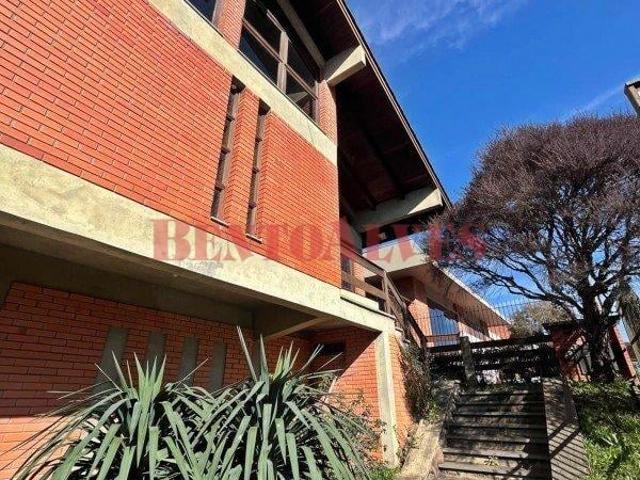 Casa aluguel em Caxias do Sul, Região Geográfica Intermediária de Caxias do Sul