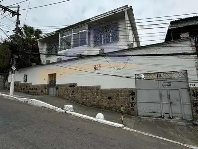 Casa aluguel em Região Geográfica Imediata do Rio de Janeiro, Região Metropolitana do Rio de Janeiro