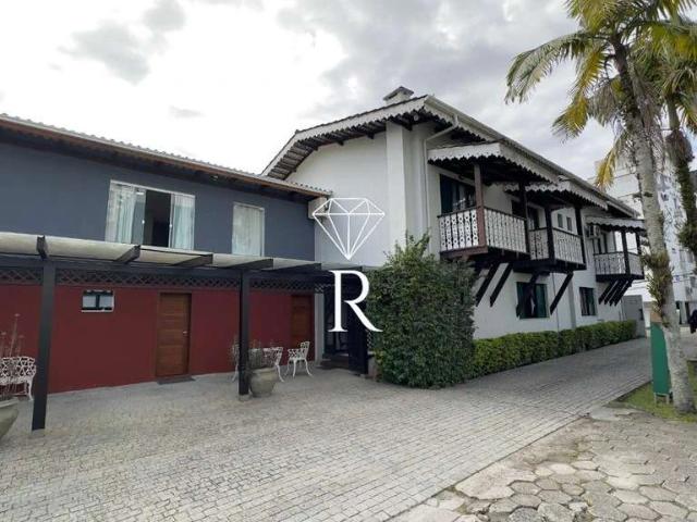 Casa aluguel em Região Geográfica Imediata de Florianópolis, Desterro