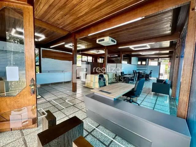 Casa aluguel em Região Geográfica Imediata de Florianópolis, Desterro