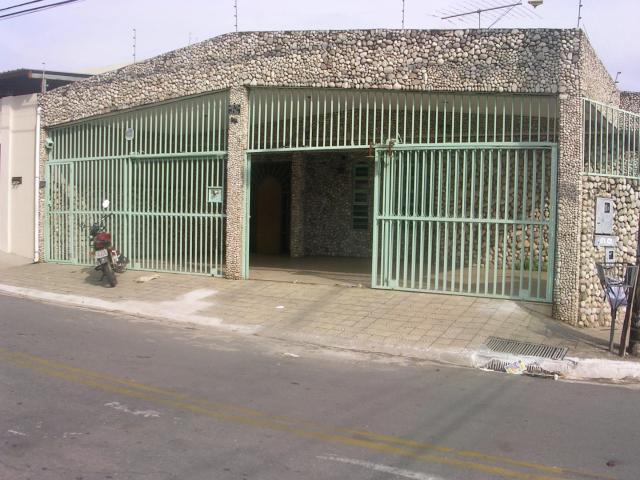 Casa aluguel em Setor Leste Vila Nova, Goiânia