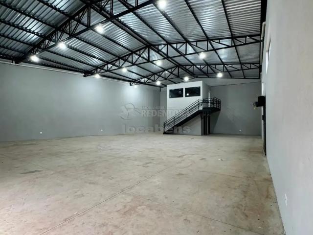 Casa aluguel em Ipiguá, Região Geográfica Intermediária de São José do Rio Preto