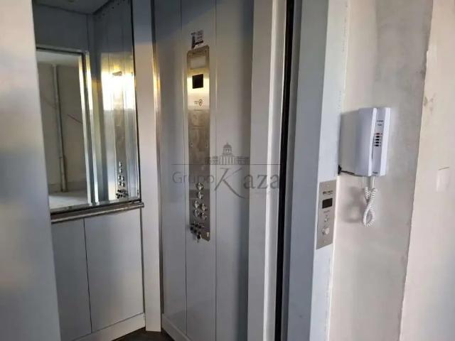 Casa aluguel em Região Imediata de São José dos Campos, Região Metropolitana do Vale do Paraíba e Litoral Norte