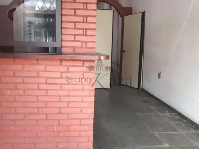 Casa aluguel em Região Imediata de São José dos Campos, Região Metropolitana do Vale do Paraíba e Litoral Norte