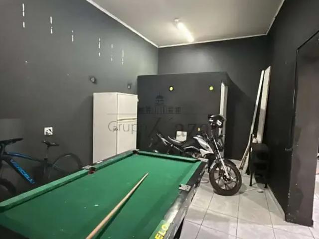 Casa aluguel em Região Imediata de São José dos Campos, Região Metropolitana do Vale do Paraíba e Litoral Norte