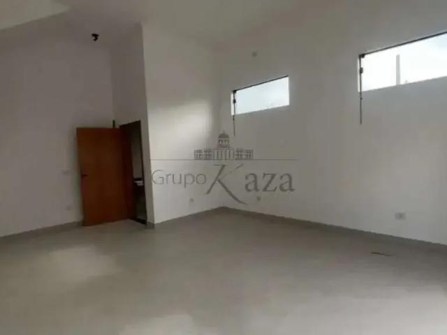 Casa aluguel em Região Imediata de São José dos Campos, Região Metropolitana do Vale do Paraíba e Litoral Norte